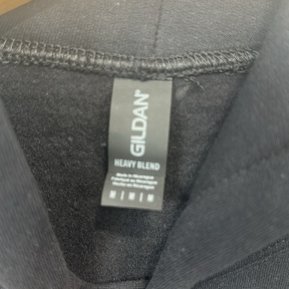 Gildan Aries Hoodie Black Size Medium kangaroo pocket Long Sleeves Fleece - Picture 3 of 7